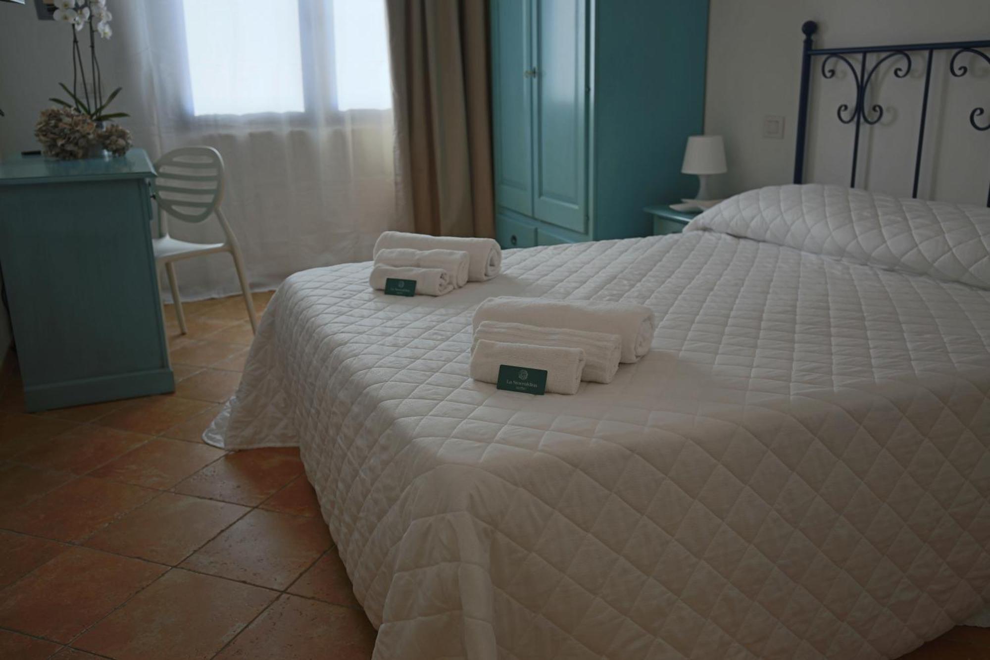 La Smeraldina Resort Santa Teresa di Gallura Camera foto