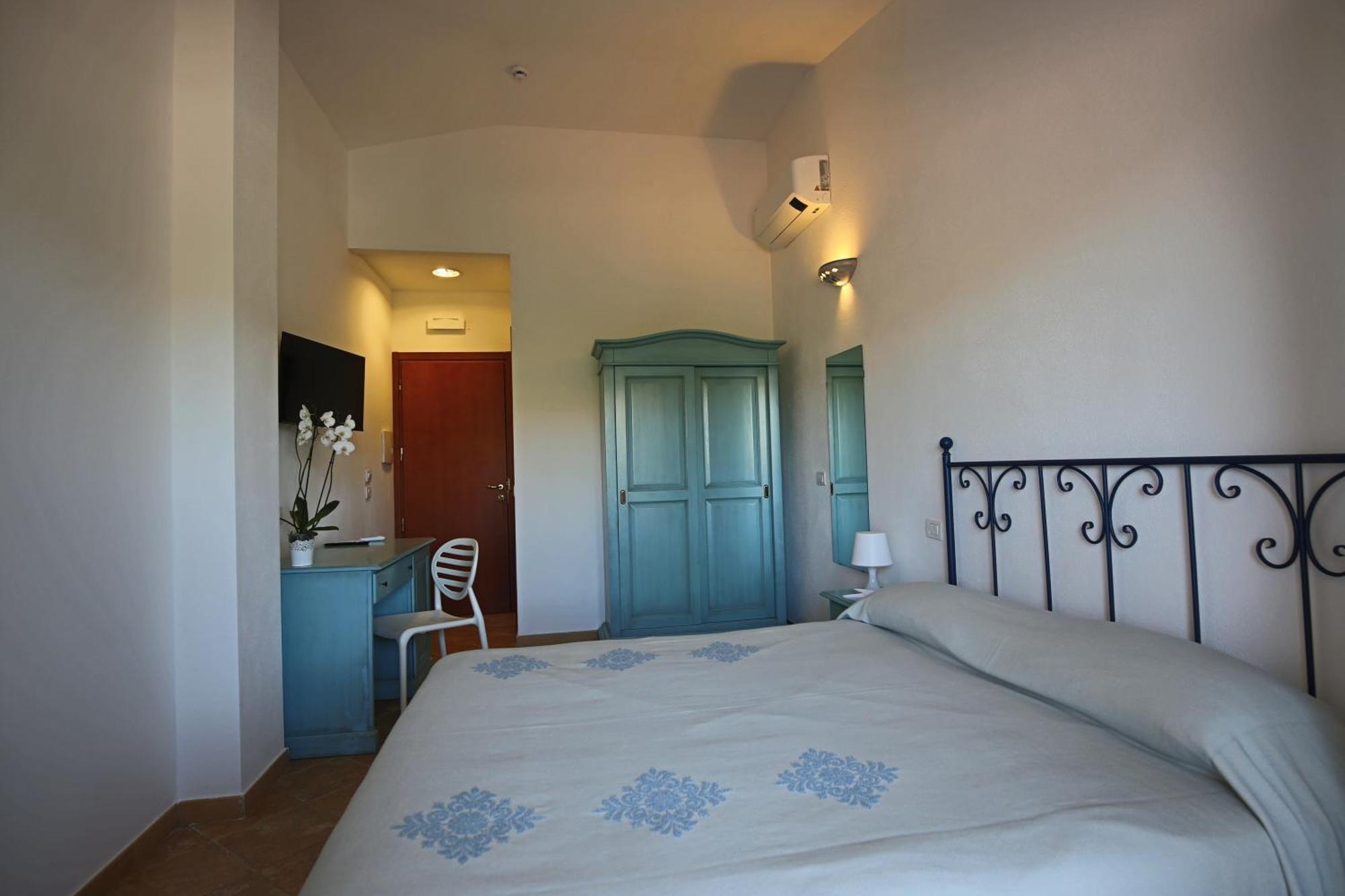 La Smeraldina Resort Santa Teresa di Gallura Camera foto
